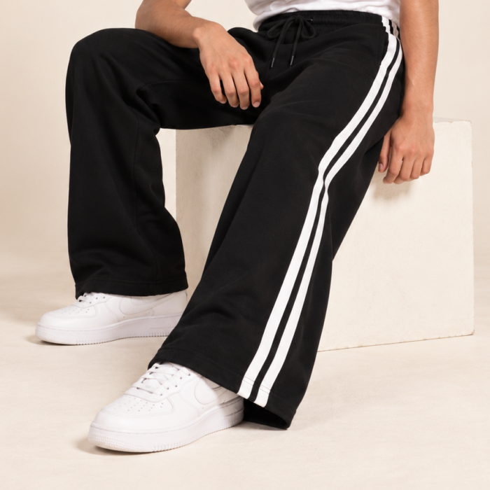 Black Straight Sweatpant With Stripe